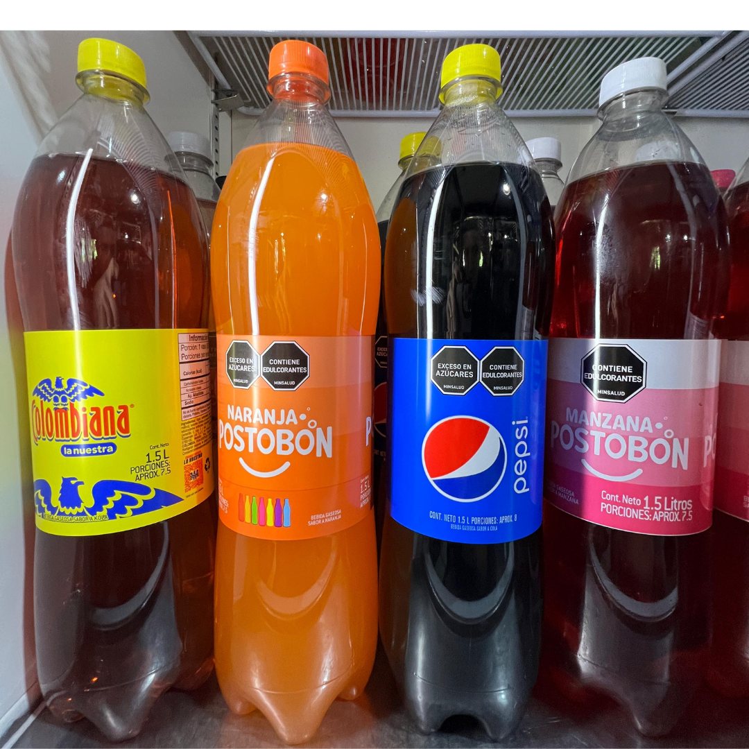 Abicombo con un pollo